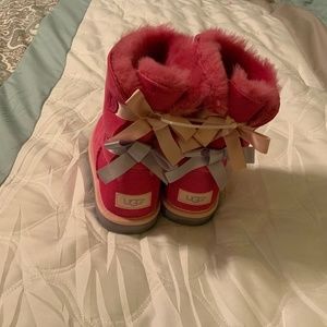 Authentic Brand New UGG Bailey boots Size 3 Girls